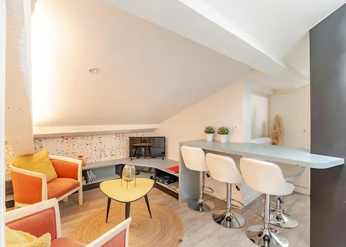 Cozy And Charming 1 Center *